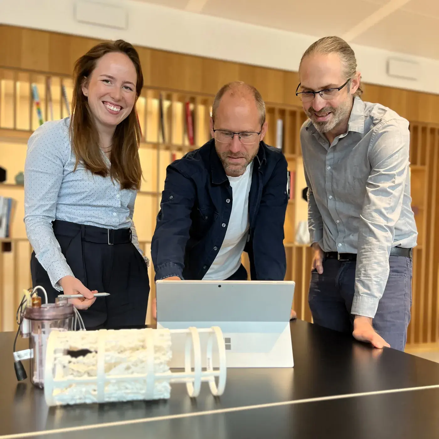The p4b team in the lab
